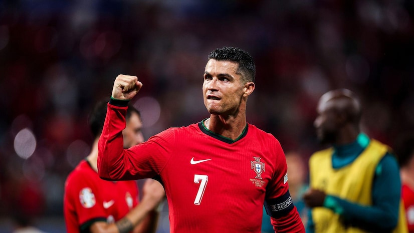 中场是球队 中场是球队